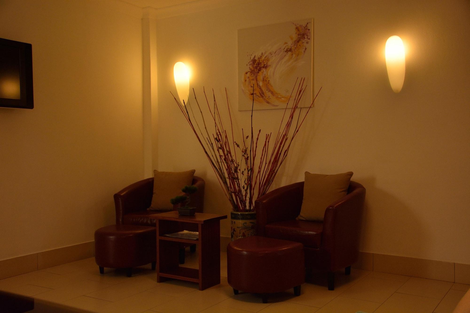 Aparthotel La Pointe 3*